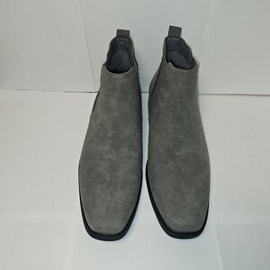 Perry Ellis Gray Chukka Boots